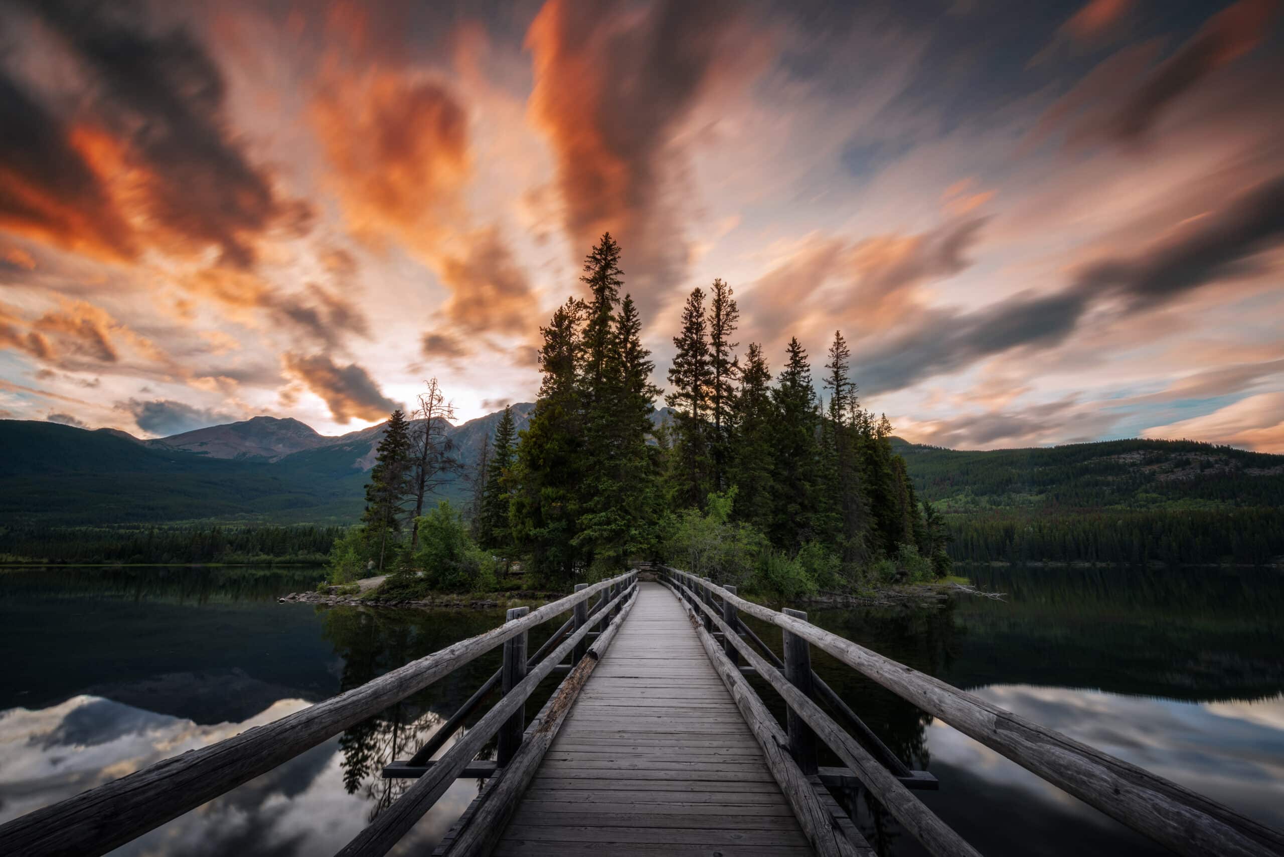Pyramid Island Bridge